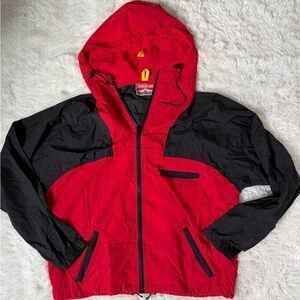Vintage Marlboro Adventure Team Windbreaker Red/ black hoodedJacket Men L